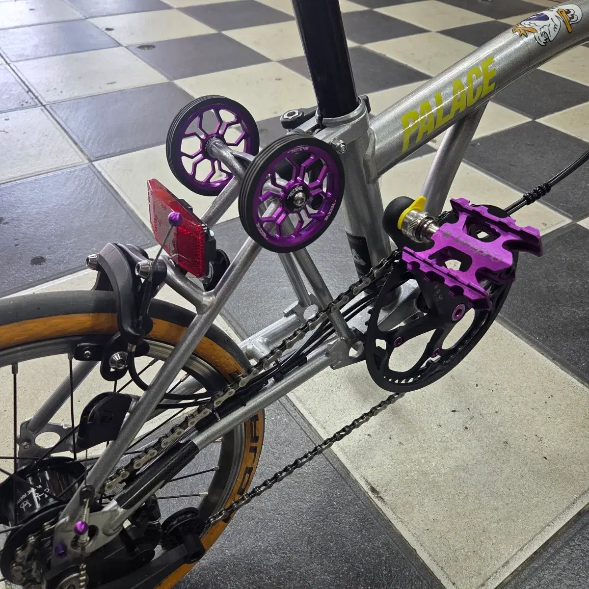 thumbnail-4